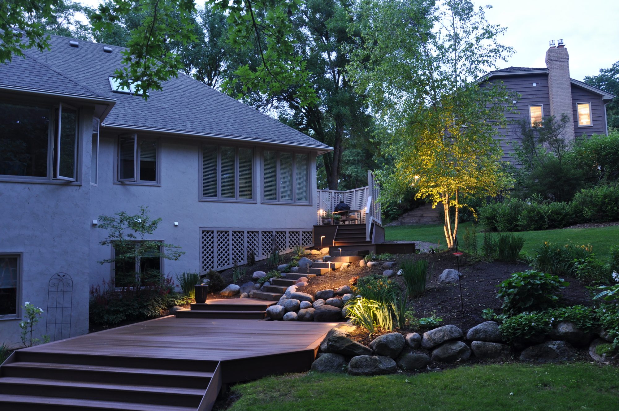 TimberTech mahogany composite deck in Wayzata, MN by BN Builders